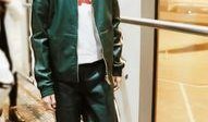 娱乐吃瓜君爱鞋男明星,揭秘爱鞋男明星的时尚鞋履情缘