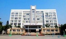 广西师范大学网红吃瓜,广西师范大学瓜香四溢，美食盛宴引围观