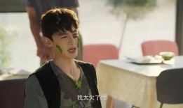 白敬亭三里屯爆料视频,精彩瞬间引网友热议