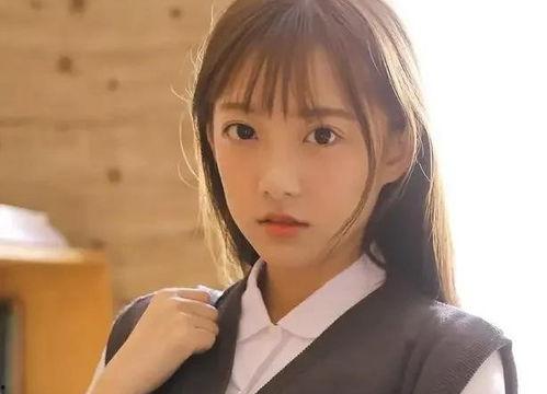 娱乐吃瓜酱女生有多痛,娱乐吃瓜酱女生承受的痛楚与挑战